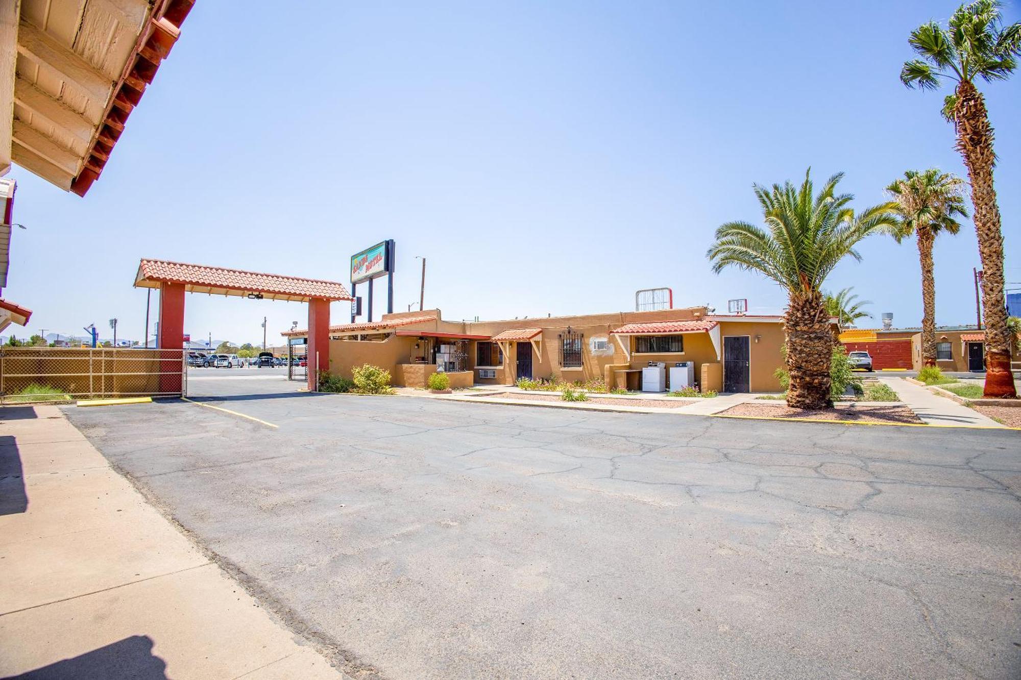 Sands Motel By Oyo El Paso Near Airport Exterior photo